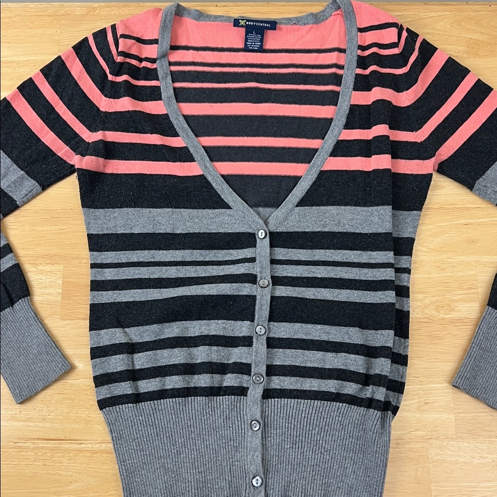 Body Central Size L Lightweight Cardigan V Neck Buttons